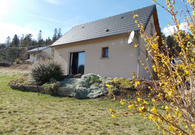  à Murol - MAIS  du Tartaret