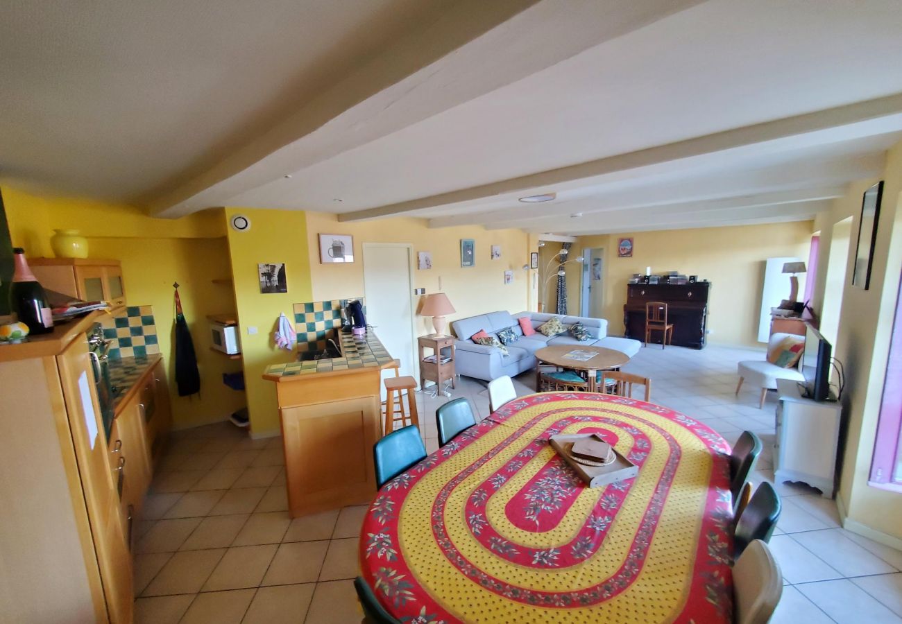 Appartement à Besse-et-Saint-Anastaise - APPA Les LILIACEES