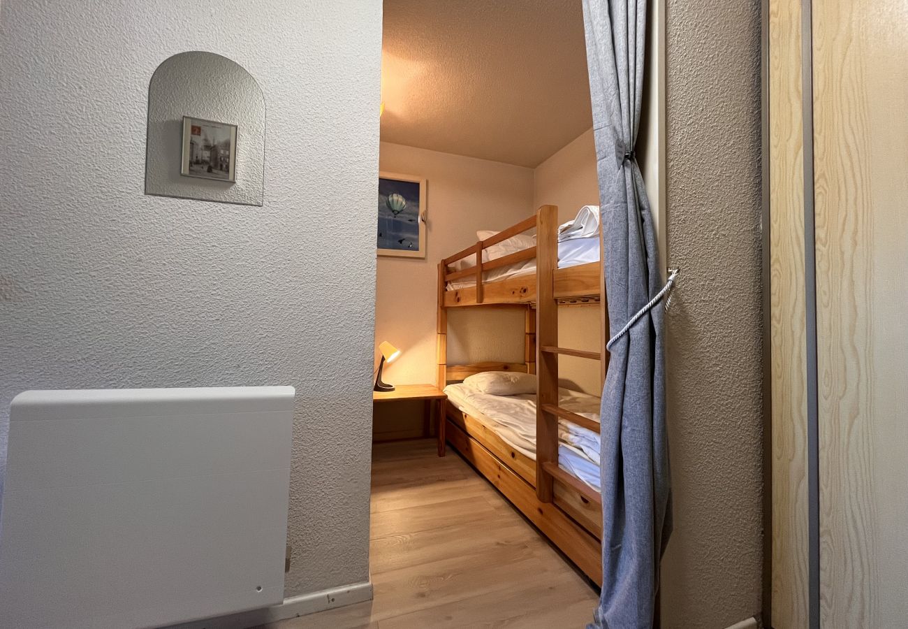 Studio à Besse-et-Saint-Anastaise - STUD - 202D paill