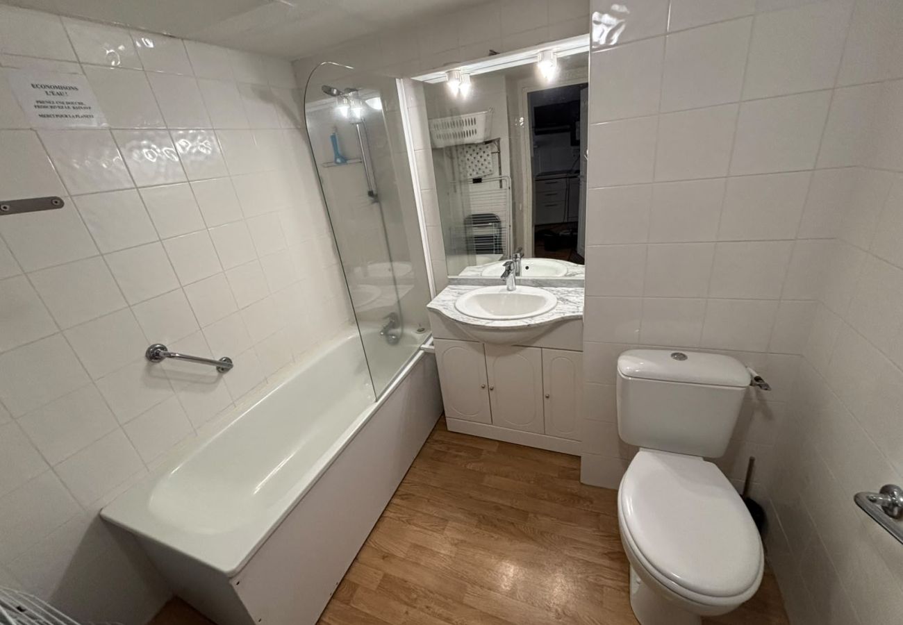 Appartement à Besse-et-Saint-Anastaise - APPA A34 Chambourguet