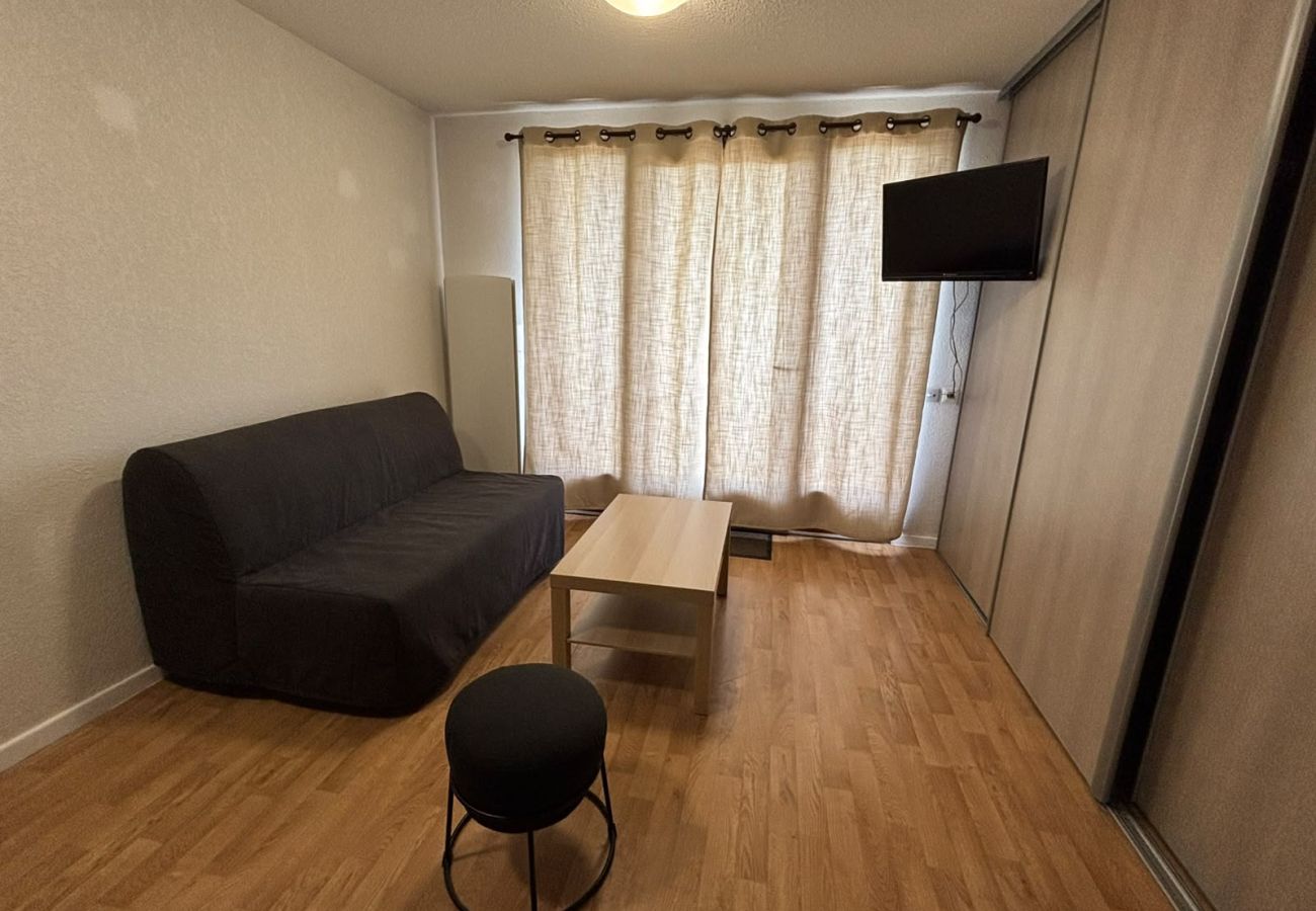 Appartement à Besse-et-Saint-Anastaise - APPA A34 Chambourguet