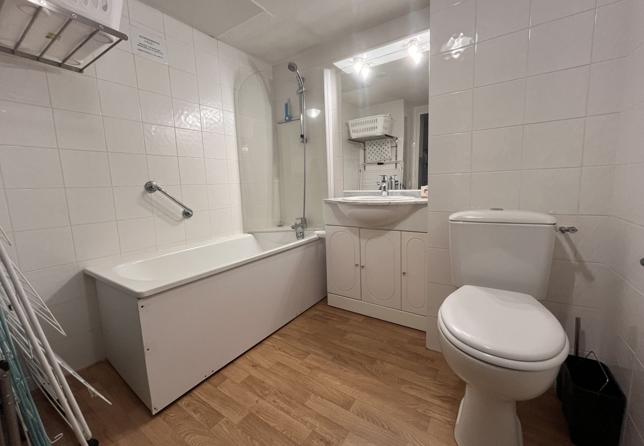 Appartement à Besse-et-Saint-Anastaise - APPA A34 Chambourguet