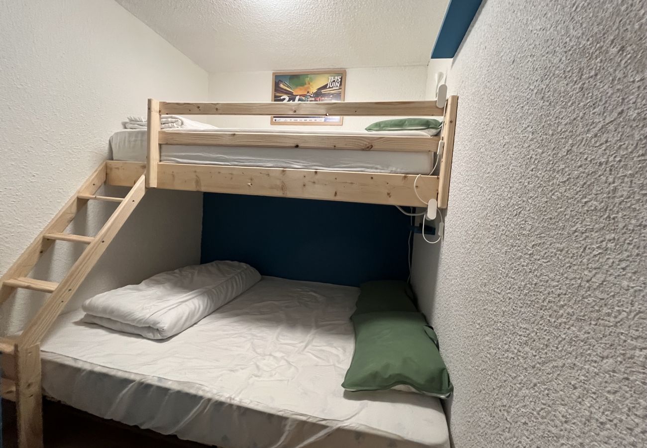 Appartement à Besse-et-Saint-Anastaise - APPA 1522 BURON