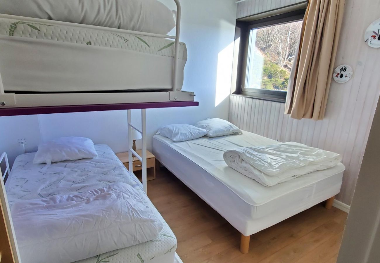 Appartement à Besse-et-Saint-Anastaise - APPA 606 Les Gentianes