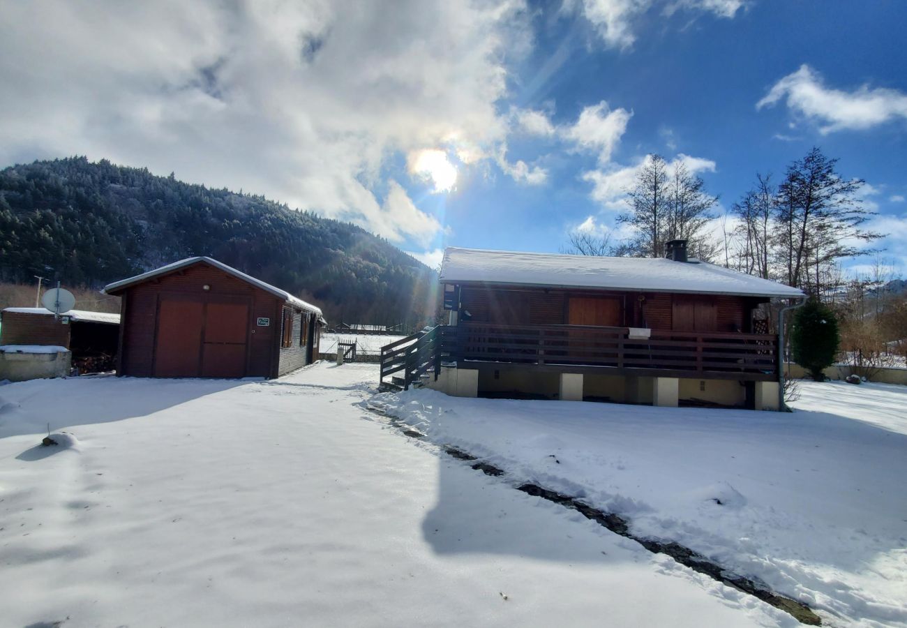 Chalet à Chambon-sur-Lac - Chal Chalet des Millevaches