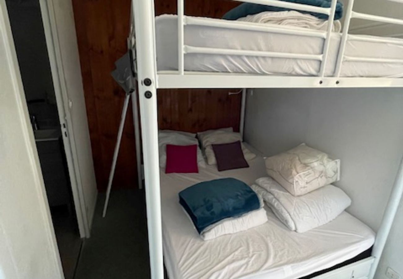 Studio à Besse-et-Saint-Anastaise - STUD 114 TB