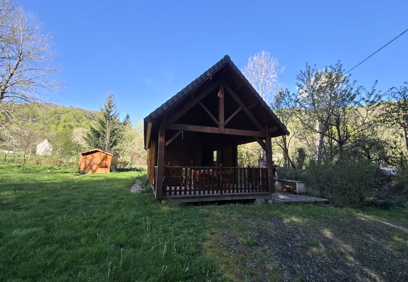 Chalet à Chambon-sur-Lac - CHAL VOISSIERES