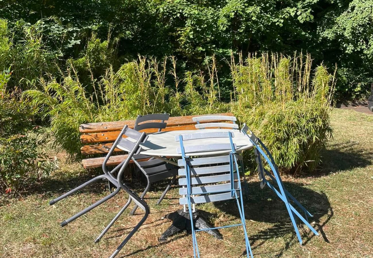 Appartement à Saint-Nectaire - APPA Le 46 du Parc