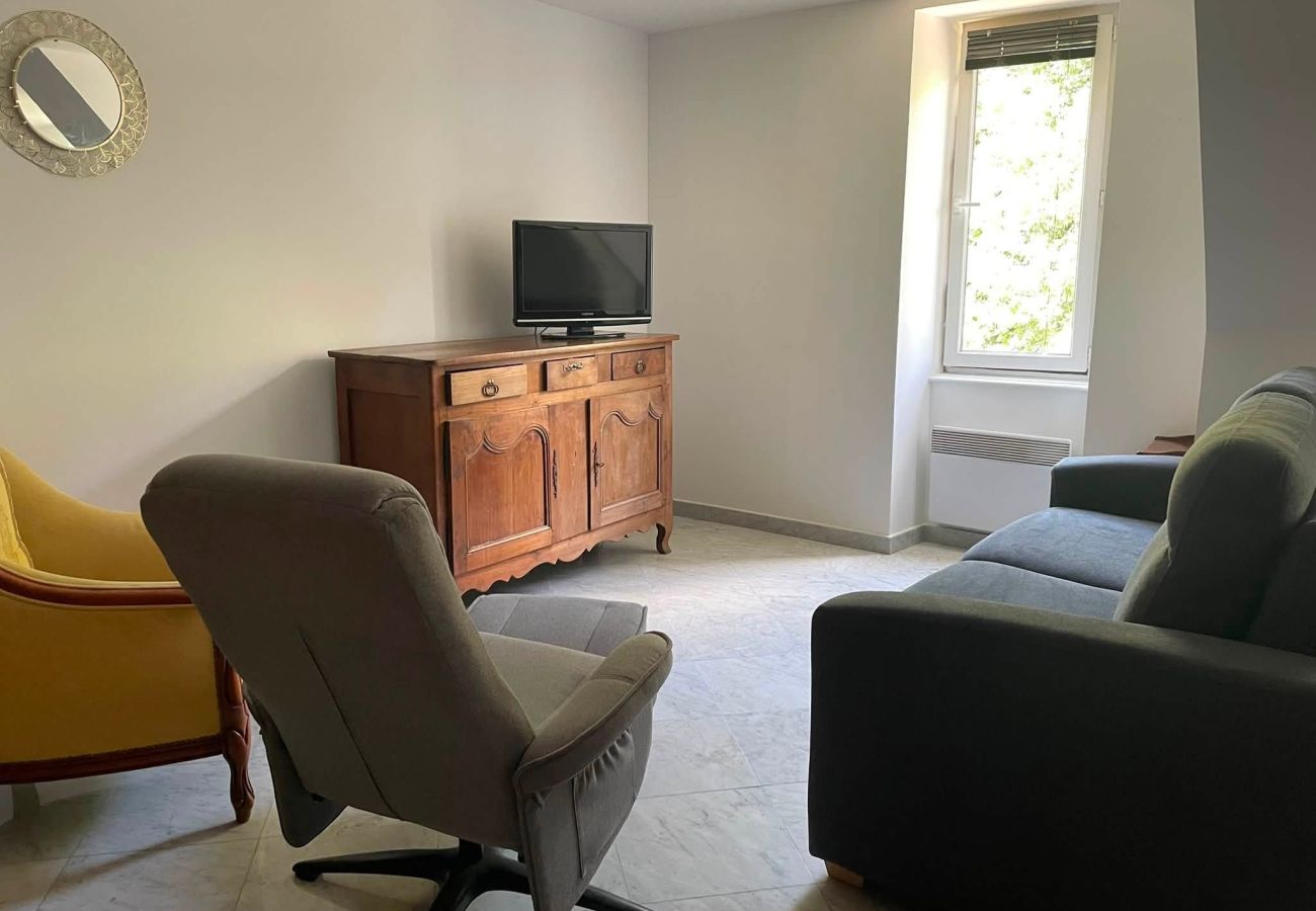 Appartement à Saint-Nectaire - APPA Le 46 du Parc